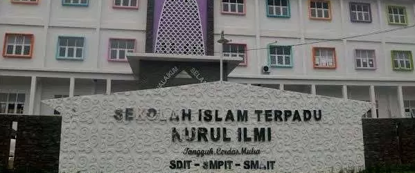 Visi & Misi Sekolah Islam Terpadu Nurul 'Ilmi Jambi